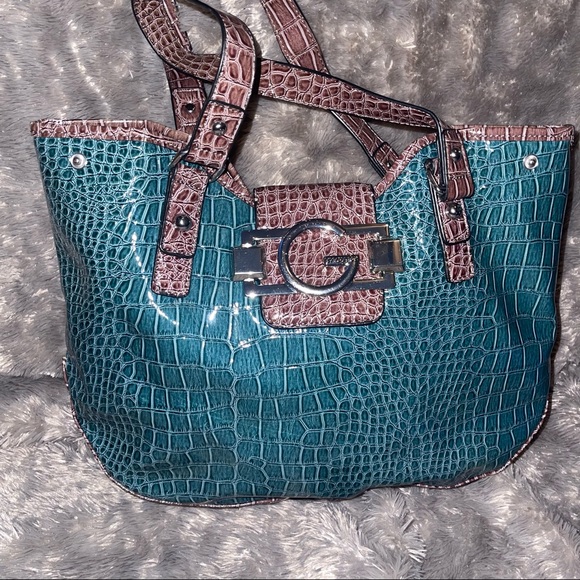 G by Guess Hangbag & wallet - Picture 2 of 13